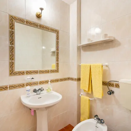 Serradas By Interhome Vau (Obidos)