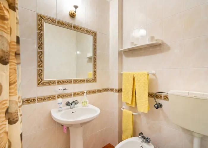 Serradas By Interhome ヴァウ